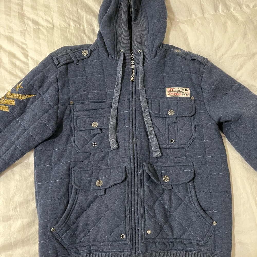 AFFLICTION MEN'S JACKET Size M. Beautiful excellent condition blue jacket